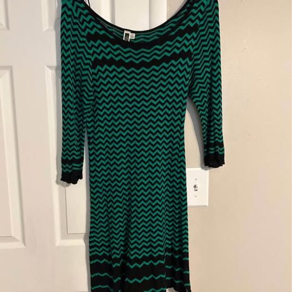 Julian Taylor Women’s XL Green Black Chevron Knit Fit & Flare Dress Tie Waist